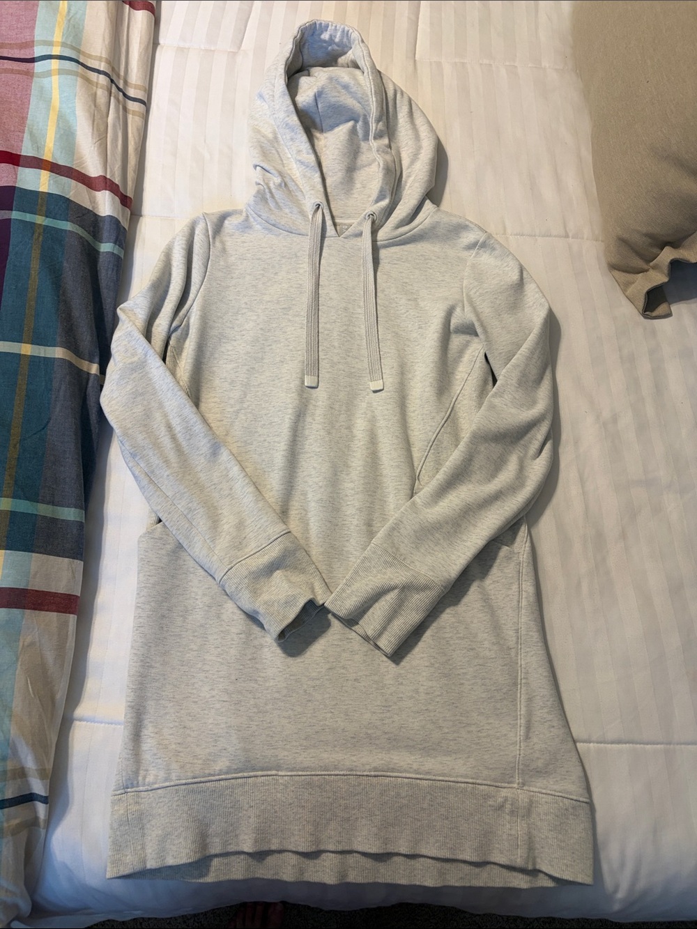 Athleta Light Gray Women’s Hooded Pullover